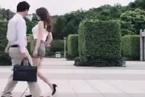 Người đẹp tạo dáng đong đưa trước hot boy và cái kết đắng