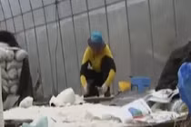 Ngỡ ngàng cuộc sống vất vả của công nhân muối Hàn Quốc