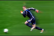 Video: Thót tim 7 tình huống tham gia tấn công của thủ môn