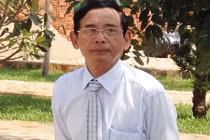 Đại gia Việt 75 tuổi khoe tán đổ gái 18 trong 10 phút