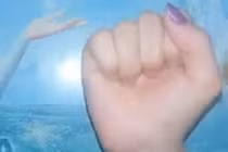 Video: Xem tính cách vận mệnh sang hèn qua cách nắm tay