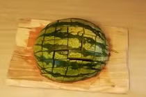 Mẹo bổ dưa hấu nhanh sáng tạo không phải ai cũng biết