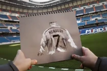 1.100 bức vẽ tái hiện sự nghiệp của Cristiano Ronaldo 