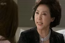 Đêm tân hôn, vợ chồng tôi vừa tắt điện thì hốt hoảng