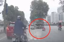 Những pha tai nạn thoát chết đến khó tin đầu năm 2017