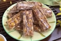 Cách làm kẹo lạc ngon, hấp dẫn