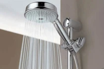 5 lợi ích không ngờ tới của vòi hoa sen