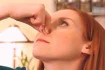 Bỏ túi hai bí quyết ngăn cơn sổ mũi tức thì