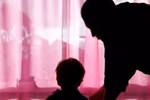 Cách nhận diện kẻ ấu dâm mà ai cũng nên biết