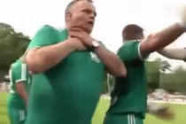 Top 10 pha ăn vạ thô thiển nhất làng bóng đá 2016