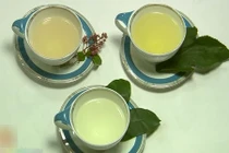 Ba loại trà giúp giảm viêm họng thần kỳ