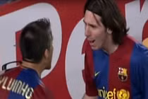 Video: Không thể rời mắt những pha hat-trick quá đáng nhớ này