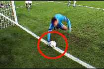 Video: 10 pha cứu thua ngay trên vạch vôi không tưởng