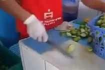 Phục sát đất tài bổ chanh nhanh như cắt của trai trẻ