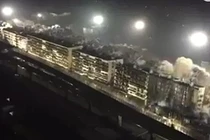 19 tòa nhà cao tầng nổ tung, hóa tro bụi sau 10 giây