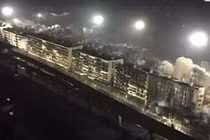 19 tòa nhà cao tầng nổ tung, hóa tro bụi sau 10 giây