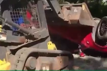 Một lần hẹn với bạn trai, cô gái nhận cái giá quá chát