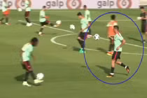 Ronaldinho, Ronaldo béo, CR7, Ibrahimovic so tài xử lý bóng