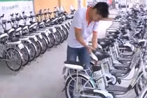 “Xe mặt trời” khiến giới trẻ Hà Nội mê tít