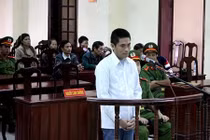 Giọt nước mắt ăn năn của người chồng tẩm xăng đốt vợ