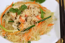 Mẹo xào miến ngon, không bị dính đơn giản đến không ngờ