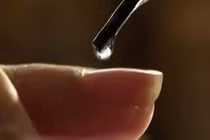 Những thói quen khiến da, tóc, móng tay bị hỏng cần loại bỏ