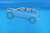 Làm thế nào thoát ra an toàn khi ô tô bị chìm dưới nước?