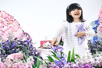 3 “tiểu công chúa” kiếm tiền giỏi nhất showbiz Hoa