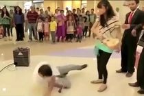 Những màn cầu hôn thất bại thê thảm nhất từ trước đến nay