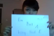 Thiếu nữ tỏ tình độc đáo vì trót yêu đơn phương