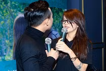 Trấn Thành sướng điên vì được An Nguy hôn ở chốn đông người