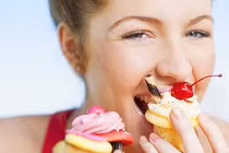 8 thực phẩm có hại cho não bộ cần tránh