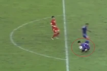 Những pha cứu thua tuyệt vời của thủ môn Minh Long