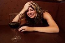 Những sai lầm chết người khi uống rượu, bia