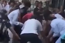 Video: Sản phụ Trung Quốc... đẻ rơi khi đang đi xe máy