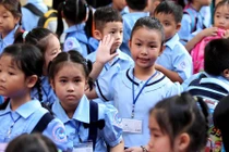 Dừng các cuộc thi giải Toán, tiếng Anh qua mạng