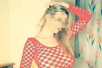 Fan M.U hẹn hò tập thể ngay gần sân Old Trafford