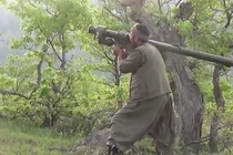 Trực thăng AH-1W Super Cobra nổ tung sau khi trúng tên lửa