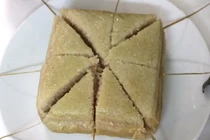 Bí quyết cắt bánh chưng chuẩn đẹp siêu dễ không cần dao