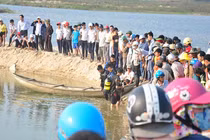 Tìm thấy thi thể 9 học sinh chết đuối ở Quảng Ngãi