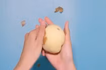 Video: Những mẹo bóc vỏ, bỏ hột đơn giản nhất