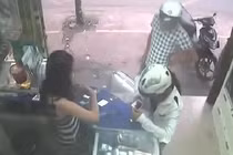 Pha cướp điện thoại “quá nhanh quá nguy hiểm” của nữ tặc
