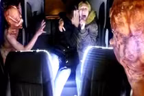 Sự thật “người ngoài hành tinh“ chặn taxi giữa đường