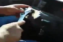 Tuyệt chiêu lái ô tô bằng cờ lê khi hỏng vô lăng