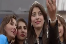 Độc đáo hội chợ mua bán cô dâu ở châu Âu