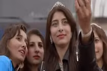 Độc đáo hội chợ mua bán cô dâu ở châu Âu