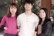 Công Phượng bận rộn tiếp khách dịp nghỉ Tết