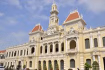 Tòa nhà “không thể phá” bậc tam cấp tại TP HCM