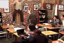 Sức mạnh siêu nhiên của cô gái khiến mọi người kinh ngạc