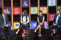 Video Tổng thống Obama làm MC trong cuộc gặp giới startup Việt